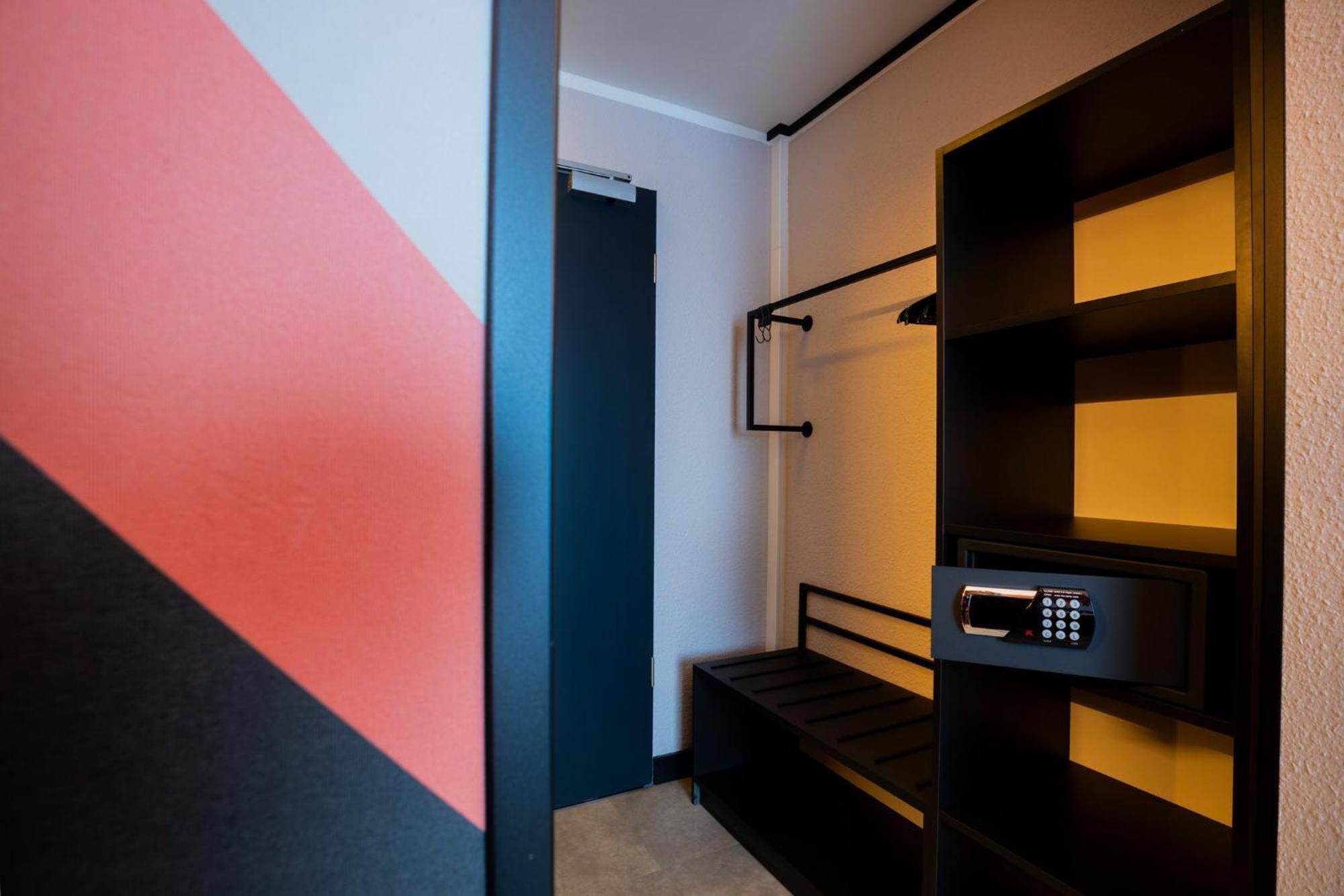 Holiday Inn - The Niu, Blade Solingen By Ihg Εξωτερικό φωτογραφία